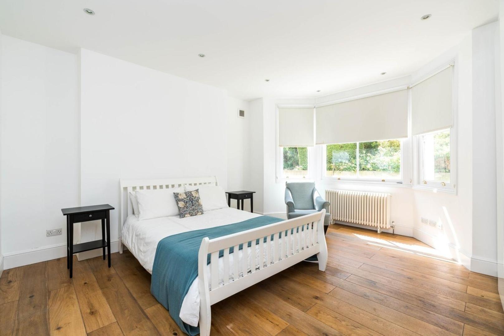 Holiday home Fantastic 3 Bedroom Flat West Hampstead *